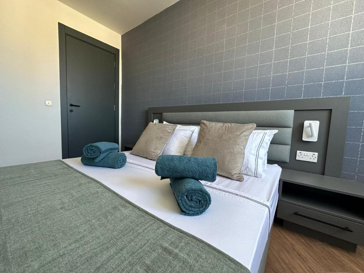 Korzo Suites Msida Luxury Penthouse With Pool Exterior photo