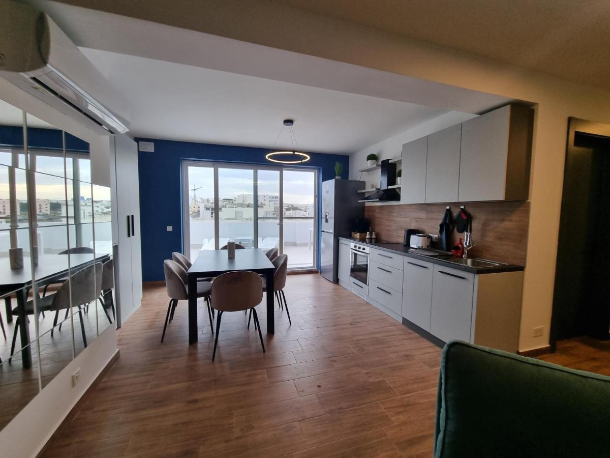 Korzo Suites Msida Luxury Penthouse With Pool Exterior photo